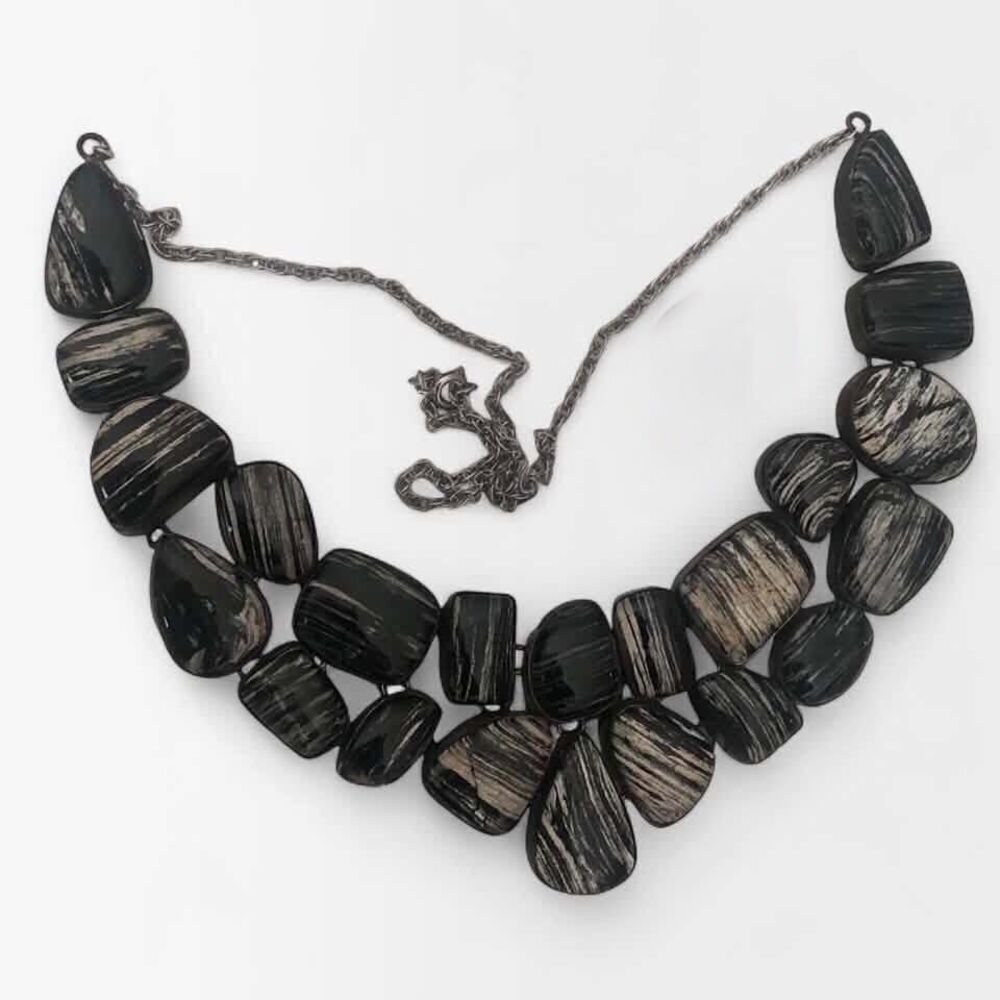 ⭐️BOGO⭐️ Zebra-Striped Gemstone Statement Bib Necklace